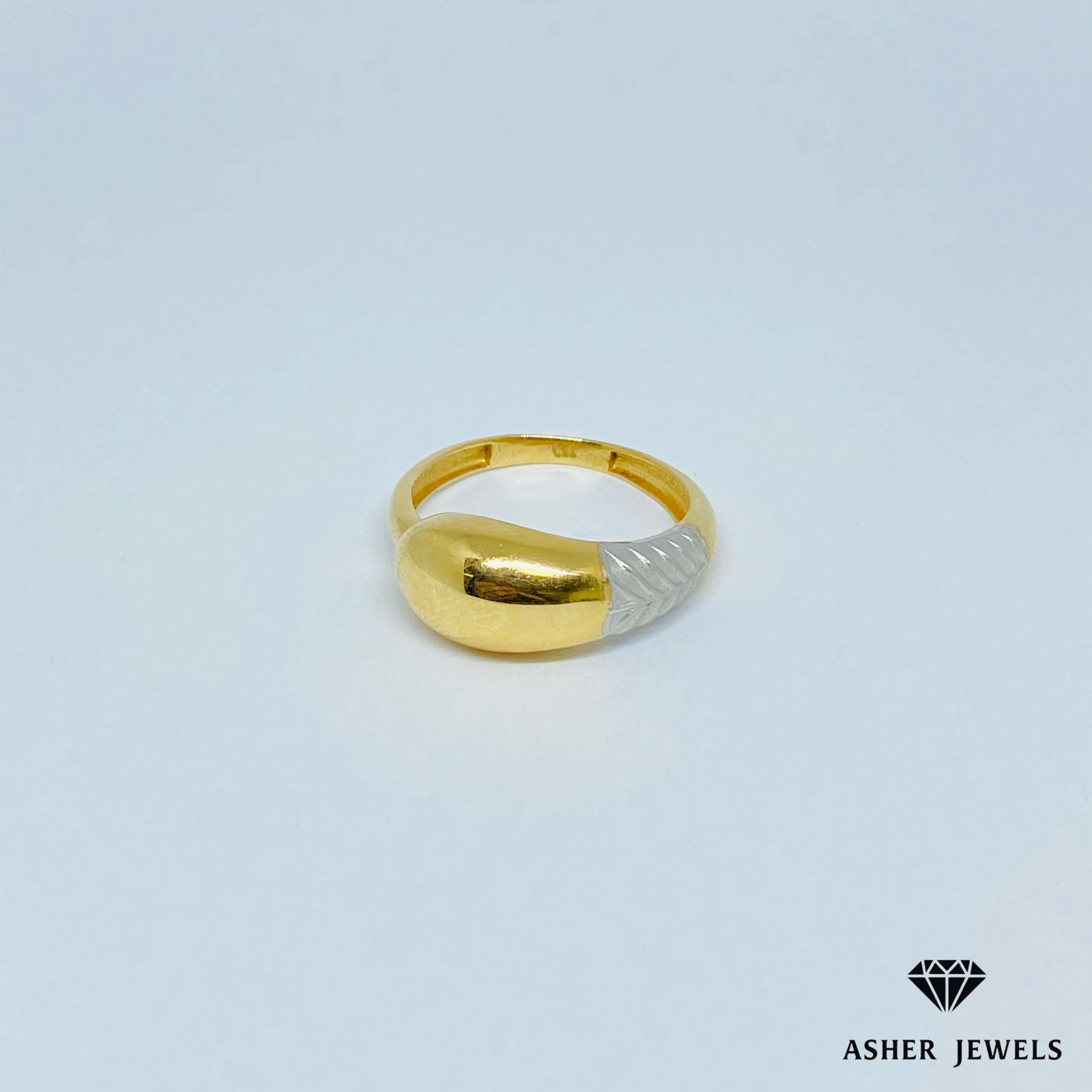 Two-tone Teardrop Ring Size 8